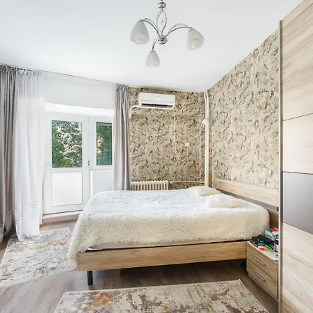 Apartment Piata Alba Iulia Bucharest